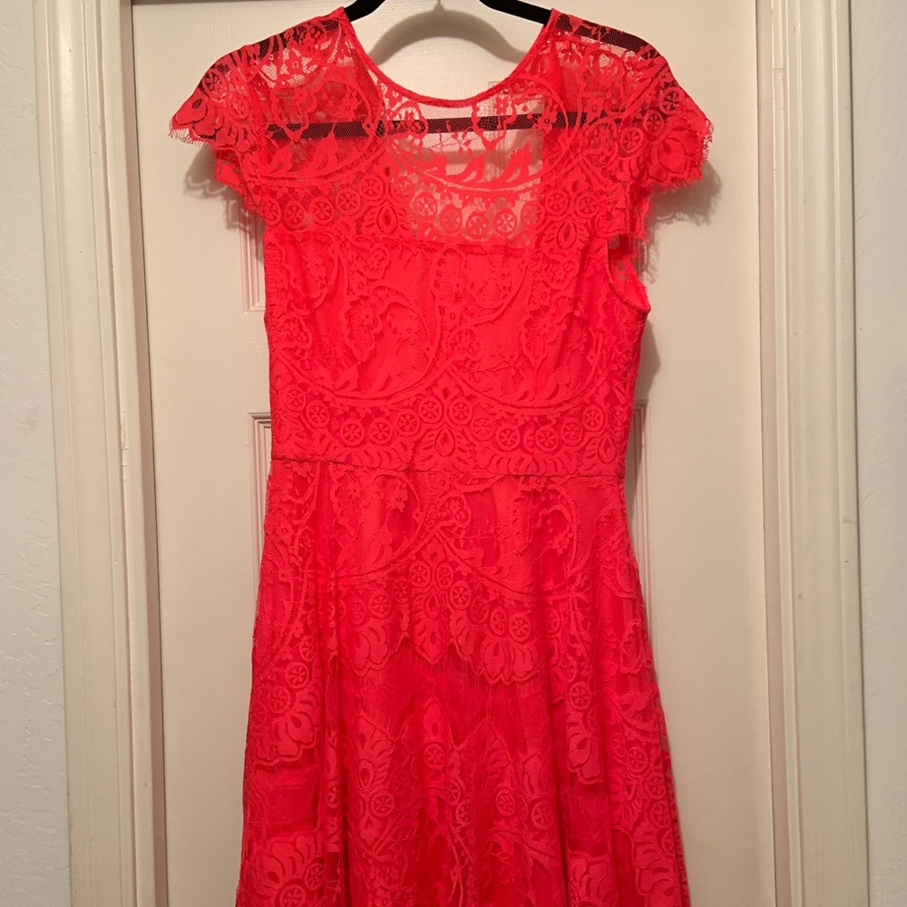 Bright salmon lace dress - SIZE 6 - Worn ONCE